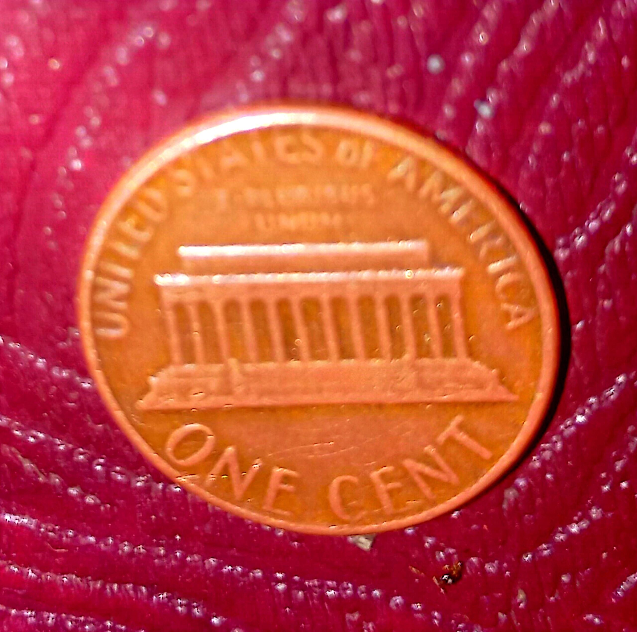 1981 Lincoln Memorial Penny – No Mint Mark – Circulated – 95% Copper – Philadelphia Mint